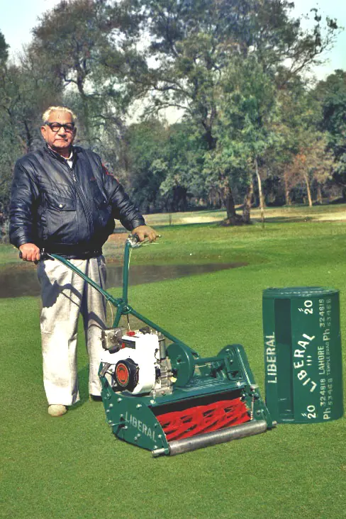 About us | about Liberal Lawn Mowers