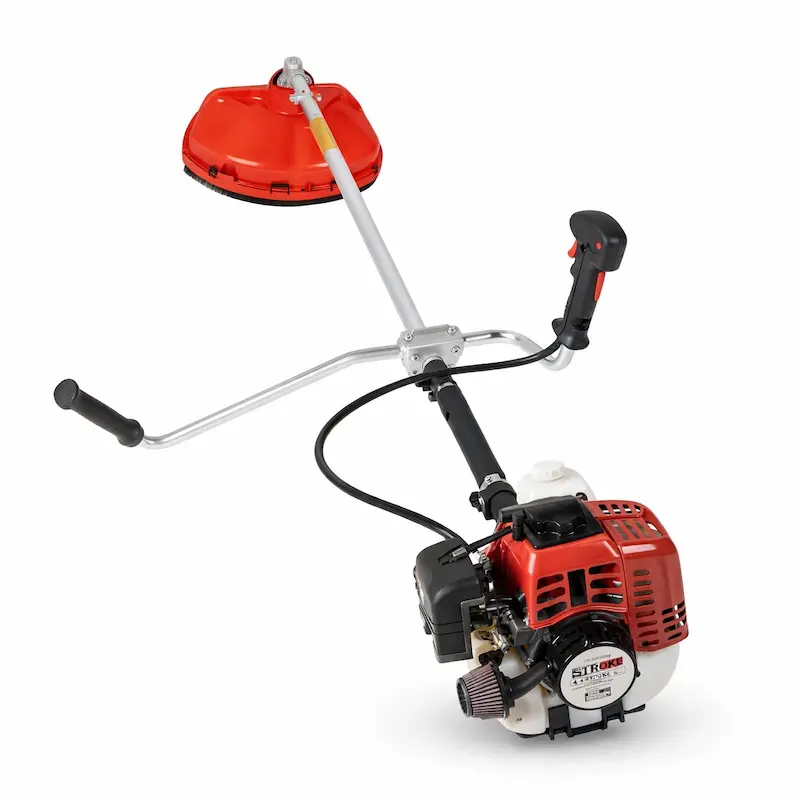 MaxSell MBC-4T 4-Stroke Brush Cutter | 1.0kW Grass Cutter Side view of the professional 52cc petrol brush cutter with a black trimmer guard.